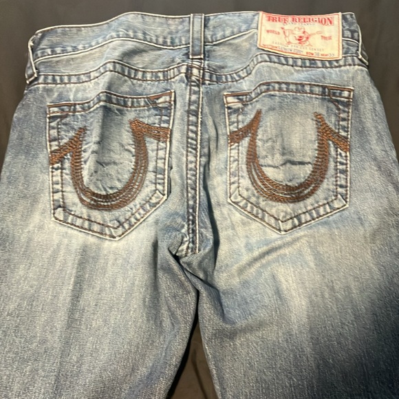 Men’s True Religion Jeans - Picture 3 of 10